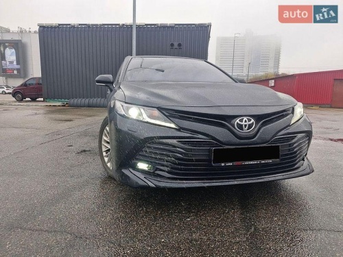 Toyota Camry 2018