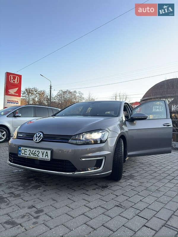Volkswagen e-Golf 2015