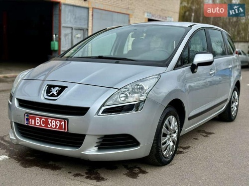 Peugeot 5008 2010