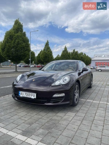 Porsche Panamera 2012