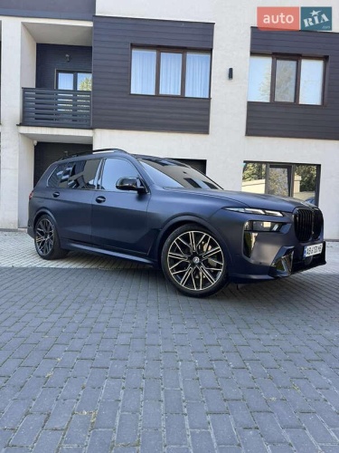 BMW X7 2022