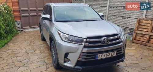 Toyota Highlander 2017
