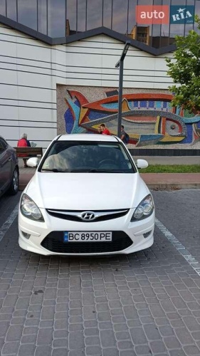 Hyundai i30 2011