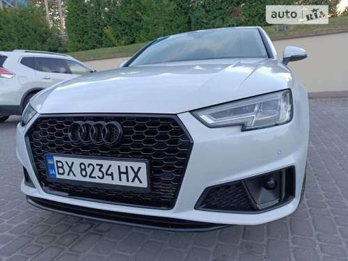 Audi A4 2019