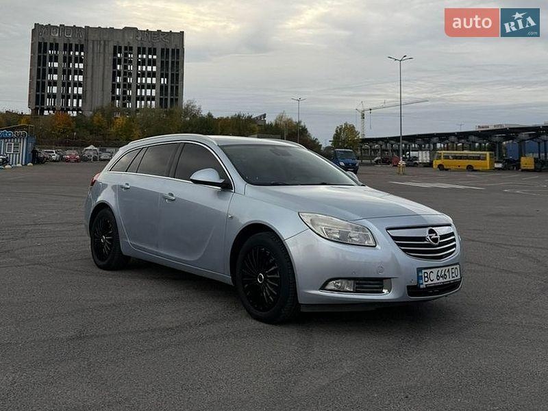 Opel Insignia 2013