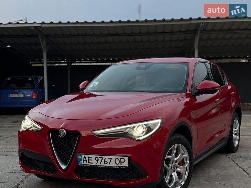 Alfa Romeo Stelvio 2019