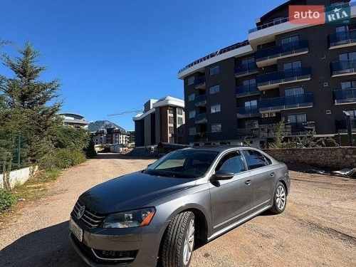 Volkswagen Passat 2012