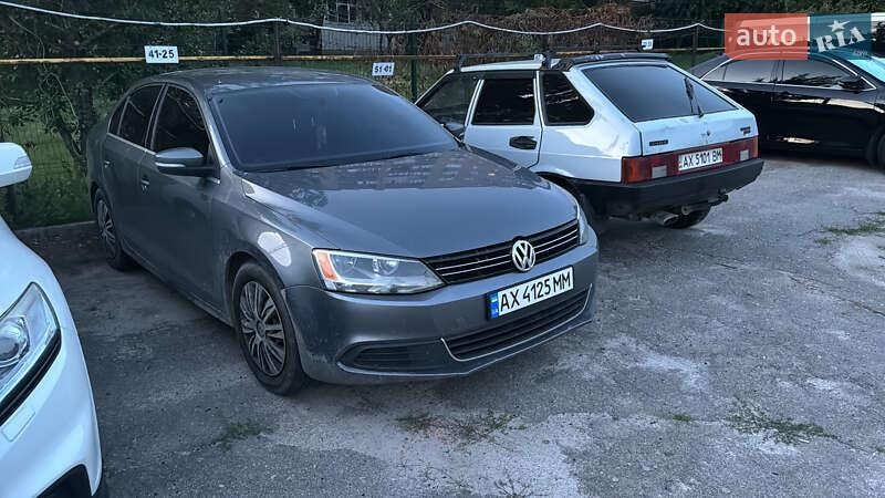 Volkswagen Jetta 2012