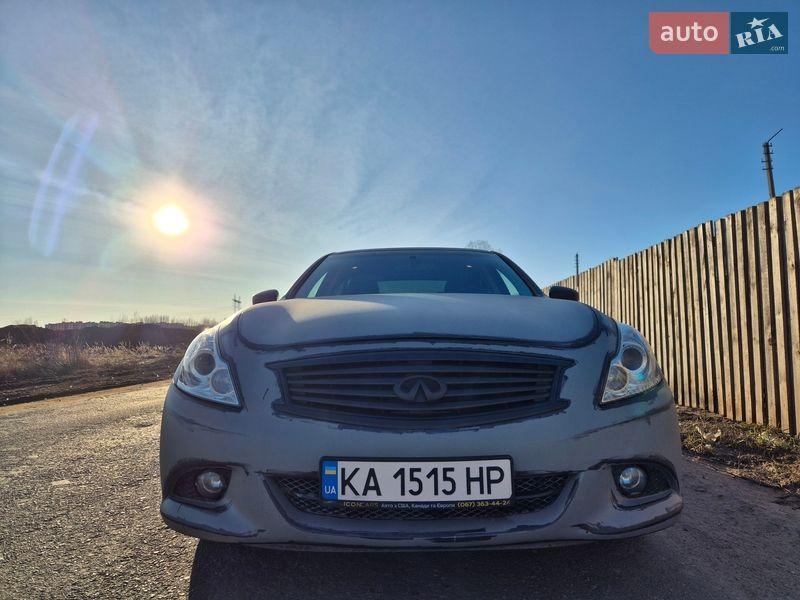 Infiniti Q40 2014