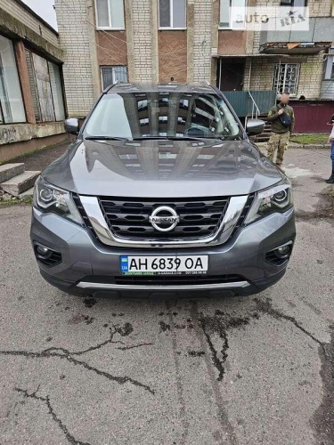 Nissan Pathfinder 2017