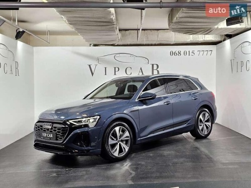 Audi Q8 e-tron 2023