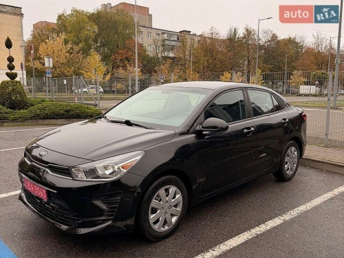 Kia Rio 2021