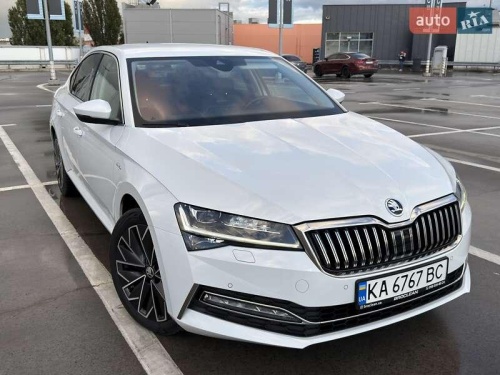 Skoda Superb 2022