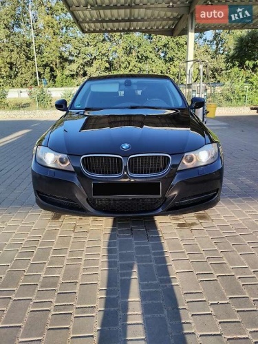 BMW 3 Series 2011