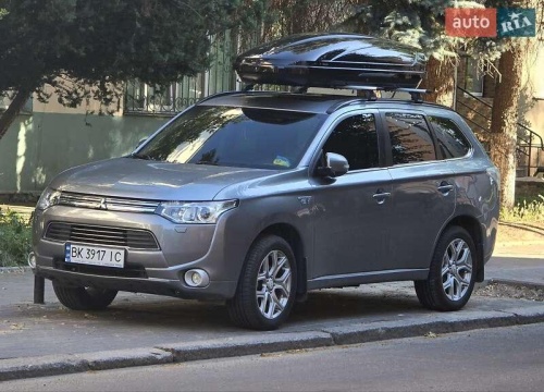 Mitsubishi Outlander 2013