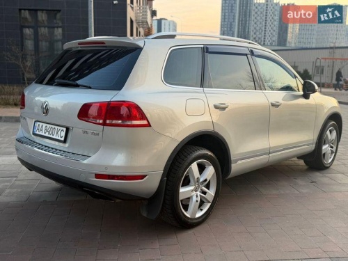 Volkswagen Touareg 2012