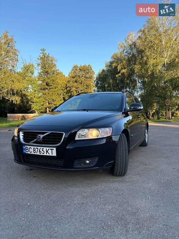 Volvo V50 2009