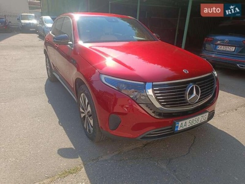 Mercedes-Benz EQC 2021