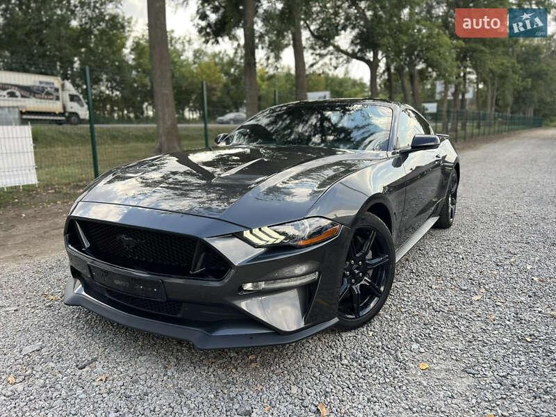 Ford Mustang 2019