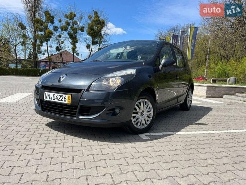 Renault Scenic 2011
