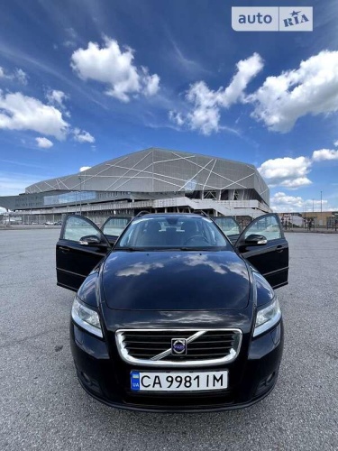 Volvo V50 2009