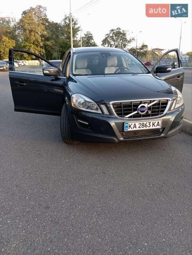 Volvo XC60 2011