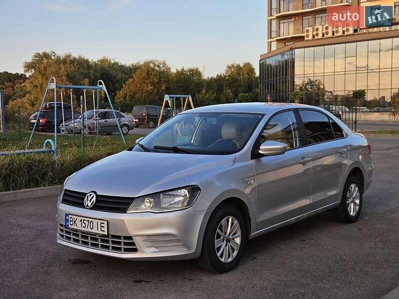 Volkswagen Jetta 2014