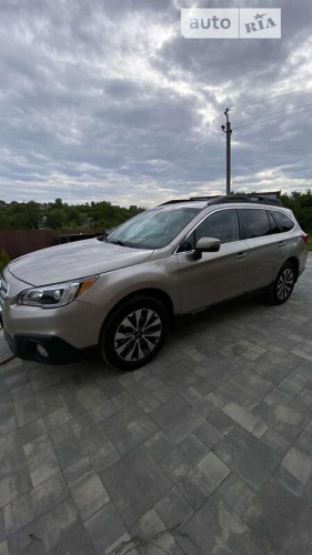 Subaru Outback 2016