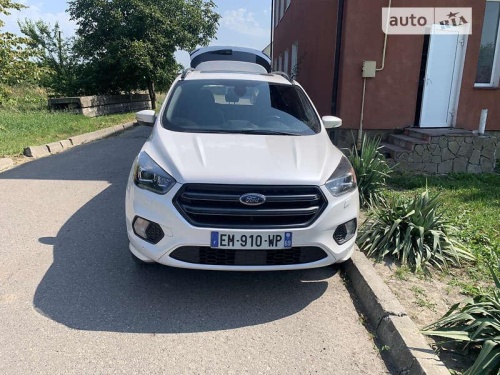 Ford Kuga 2017