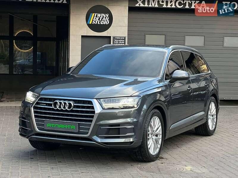Audi Q7 2015