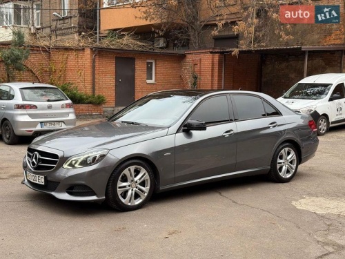 Mercedes-Benz E-Class 2016