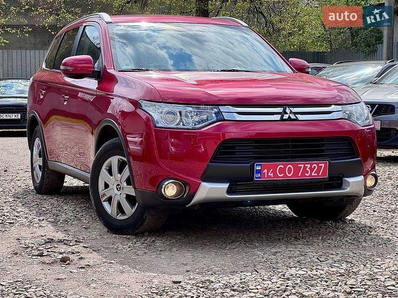 Mitsubishi Outlander 2014