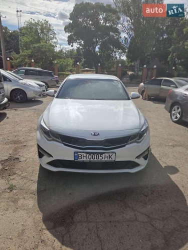 Kia Optima 2019