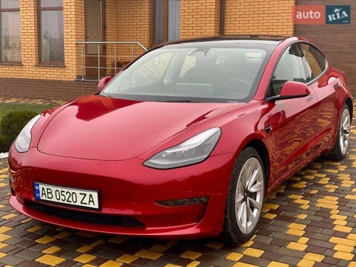 Tesla Model 3 2022