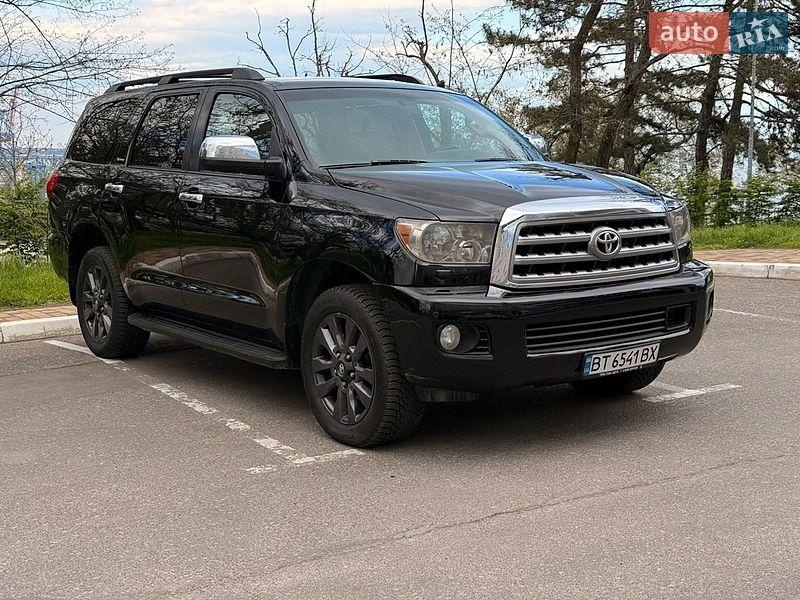 Toyota Sequoia 2008