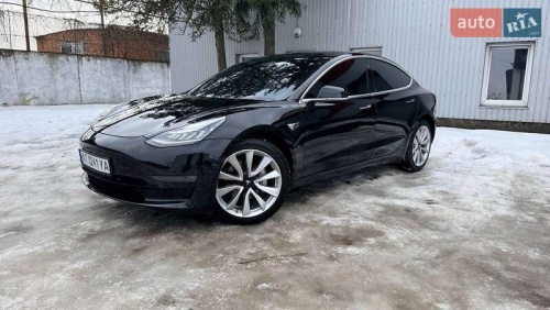 Tesla Model 3 2019
