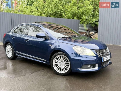 Suzuki Kizashi 2012