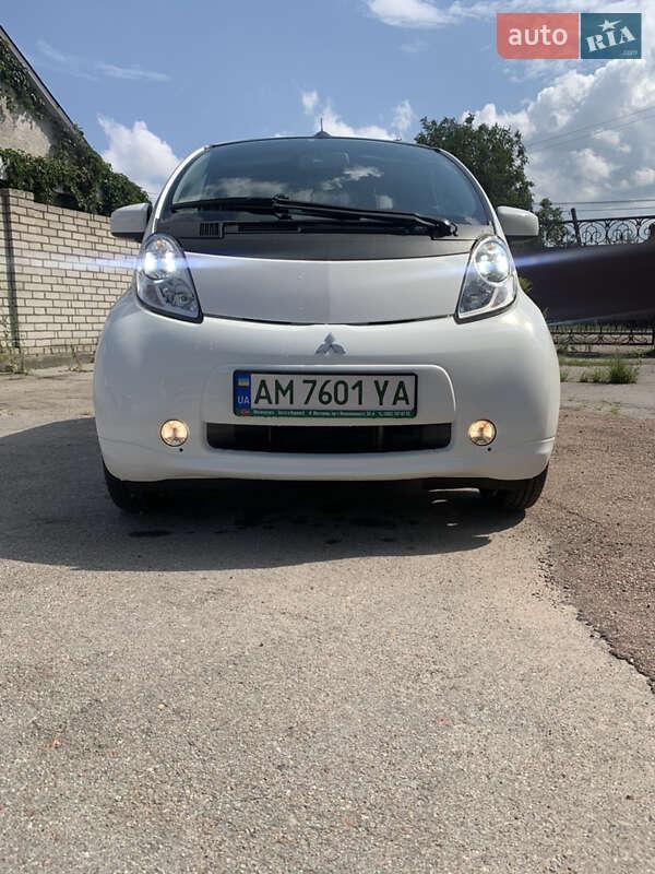 Mitsubishi i-MiEV 2015