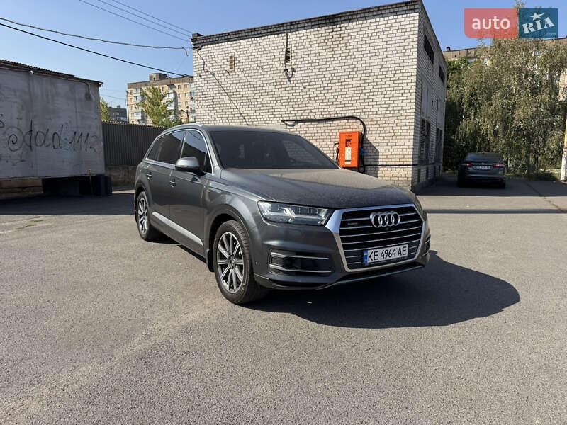 Audi Q7 2016