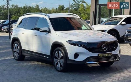 Mercedes-Benz EQB 2024