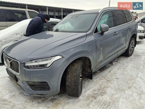 Volvo XC90 2021