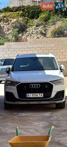 Audi Q7 2021