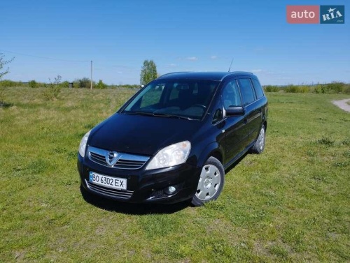 Opel Zafira 2012