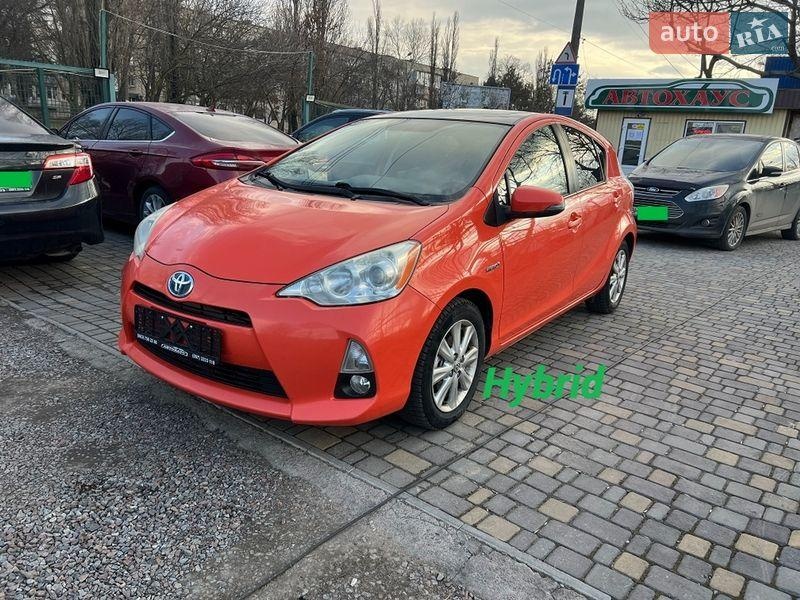 Toyota Prius C 2014