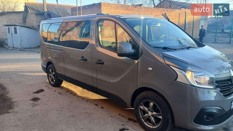 Renault Trafic 2016