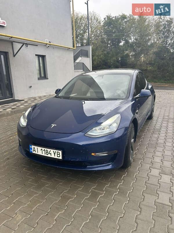 Tesla Model 3 2021