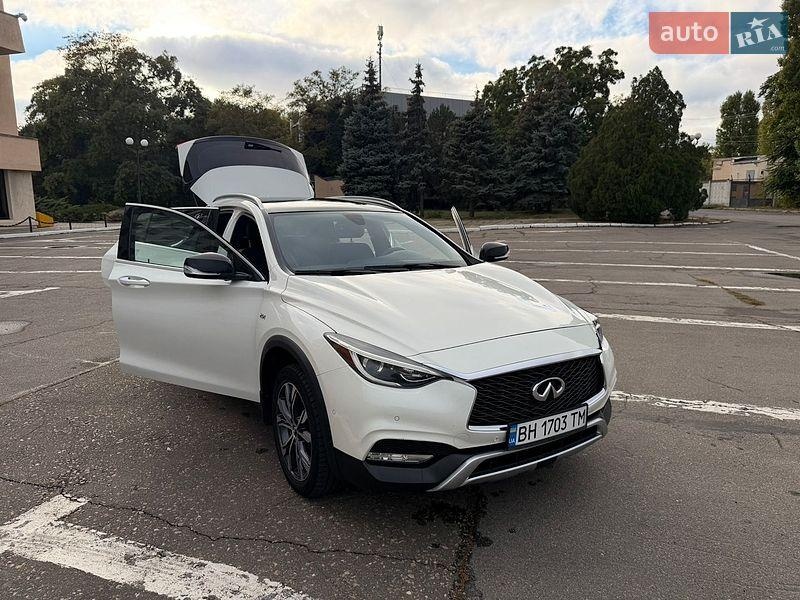 Infiniti QX30 2017