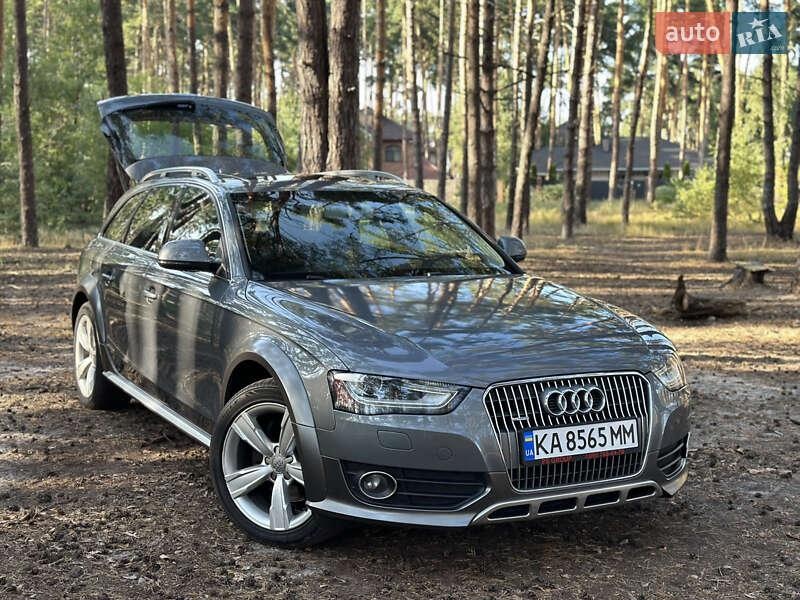 Audi A4 Allroad 2012