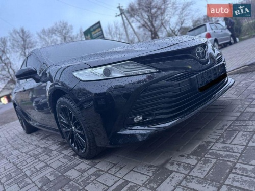 Toyota Camry 2018