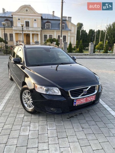 Volvo V50 2010
